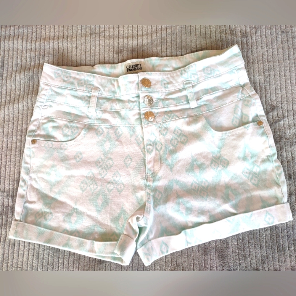 Celebrity "PINK" Jeans. Cuffed Shorts